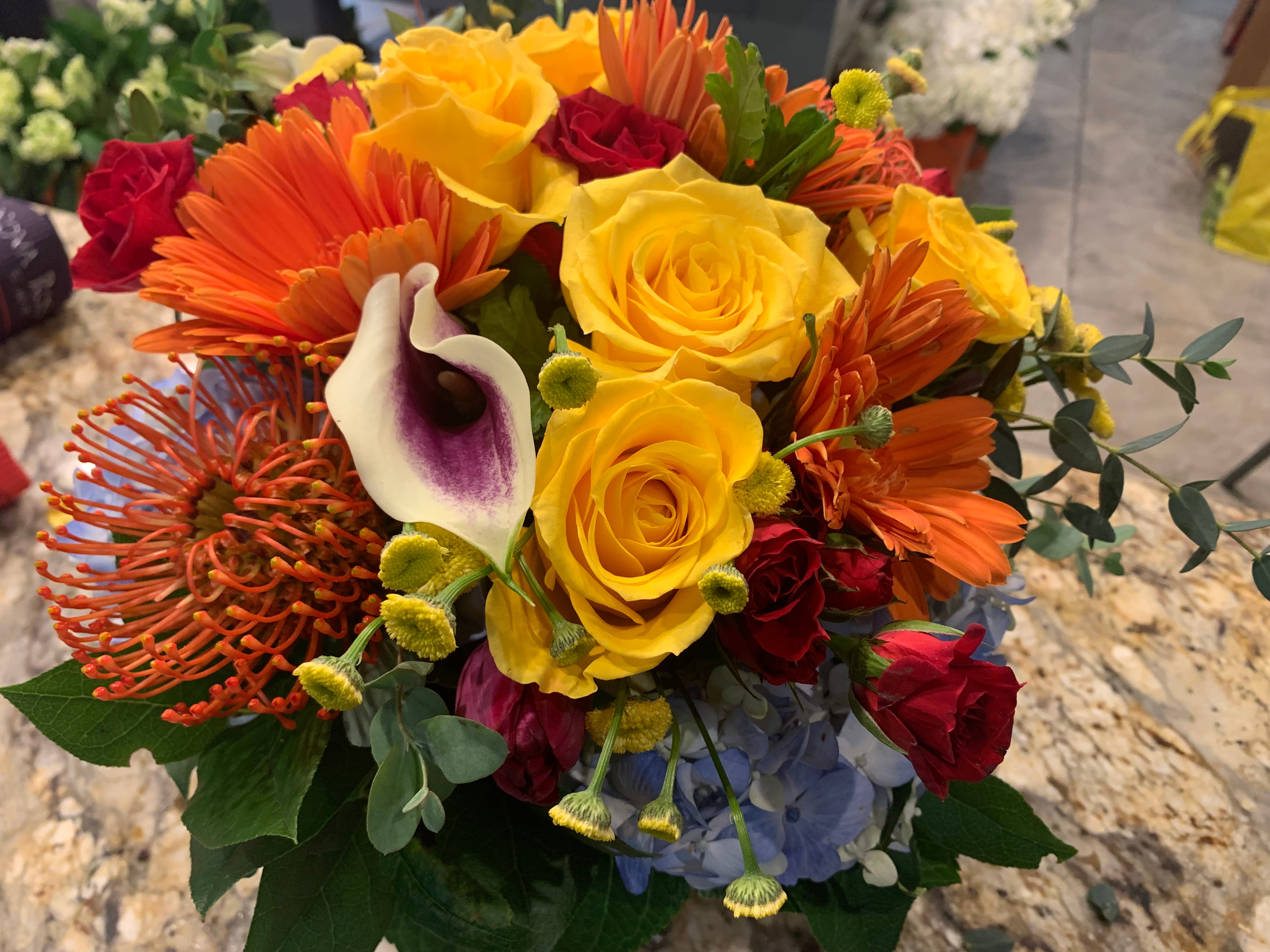 Flower Delivery to Houston by River Oaks Flower House, Inc.